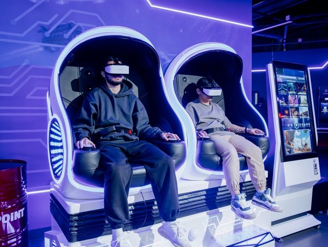 WARPOINT. В зоне VR-EXTREME собраны динамичные аттракционы со спецэффектами нового поколения в ТЦ Ривьера