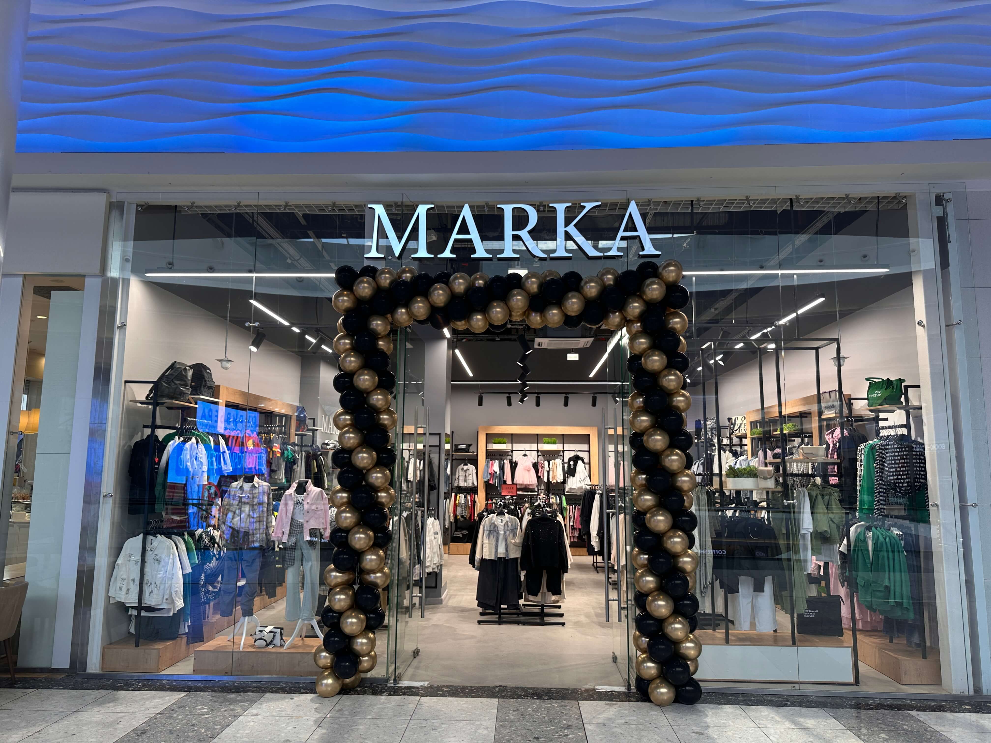 MARKA – мультибрендовый магазин модной детской одежды для ребят от 3 до 16 лет.